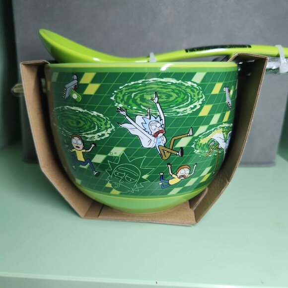 NEW Rick and Morty Ceramic Ramen Bowl With Chopsticks and Spoon Microwave Safe 2 - Picture 1 of 13